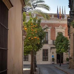 https://hotel-casa-palacio-maria-luisa.es-andalucia.com
