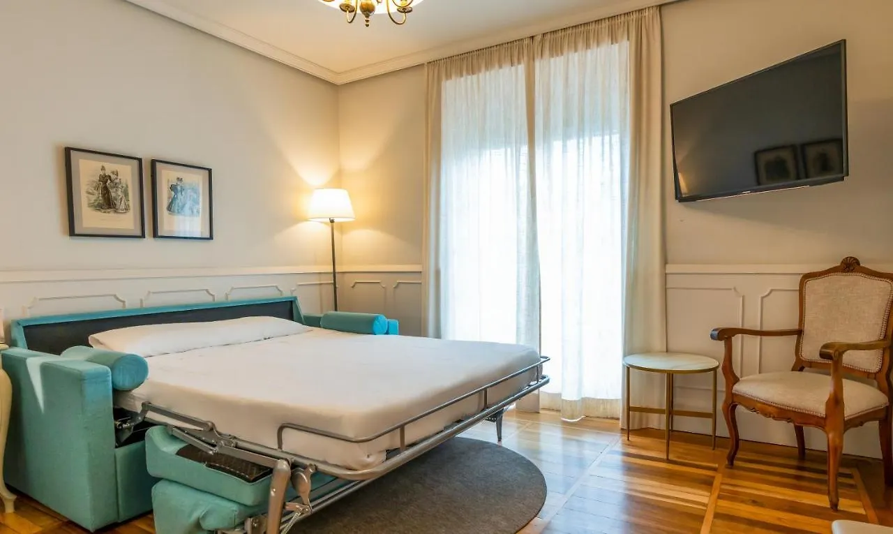 Hotel Alcazar Irun - Centro Ciudad España