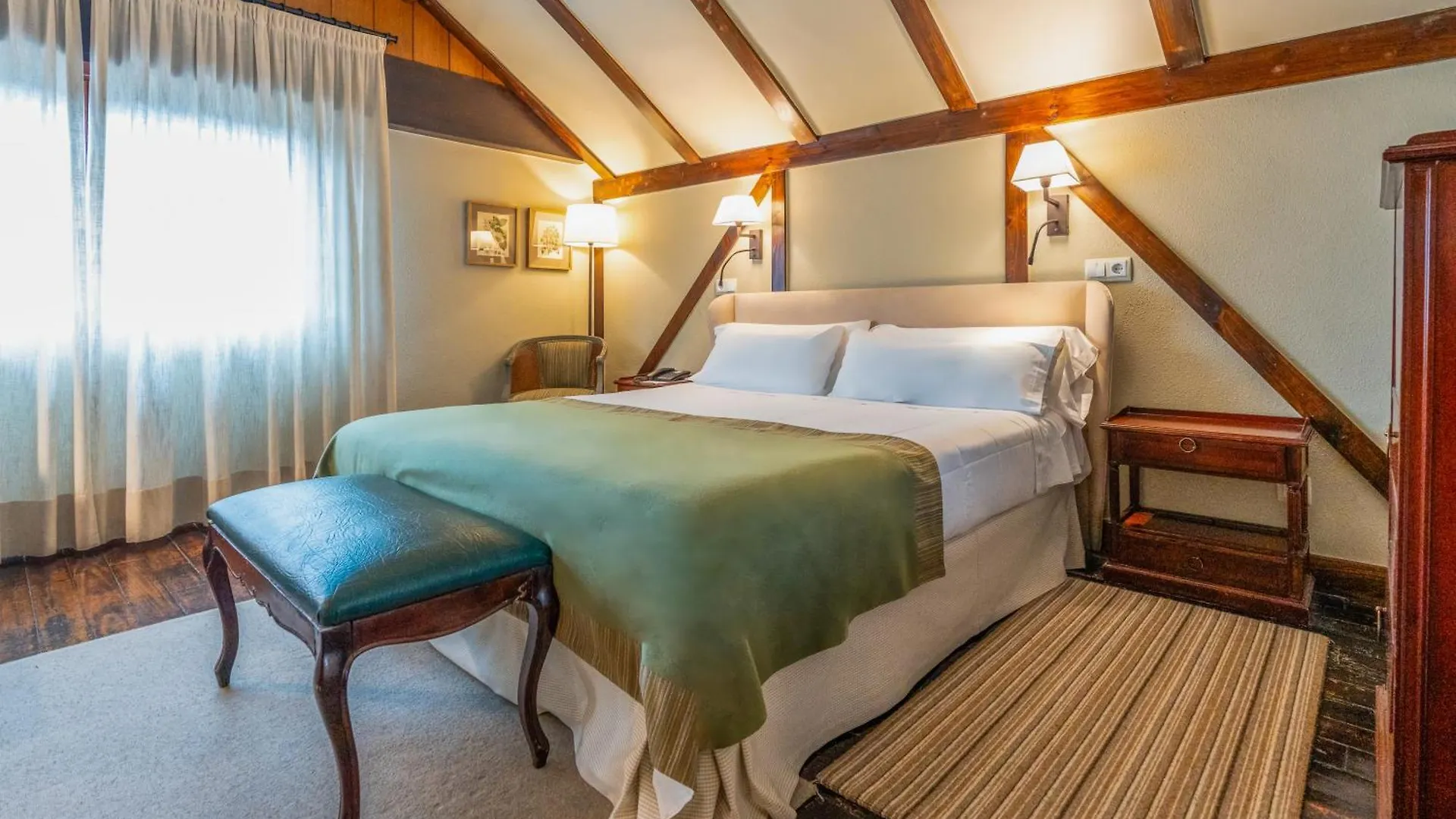 Hotel Alcazar Irun 3*,  Spain